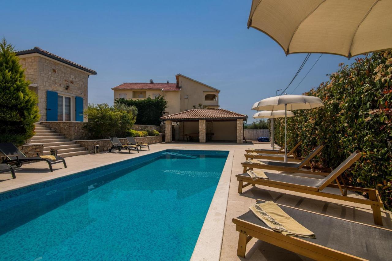 Villa Augusta Malinska Exterior foto